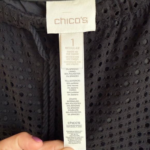 Chico’s eyelet pants • Women’s size 1 - Picture 3 of 6